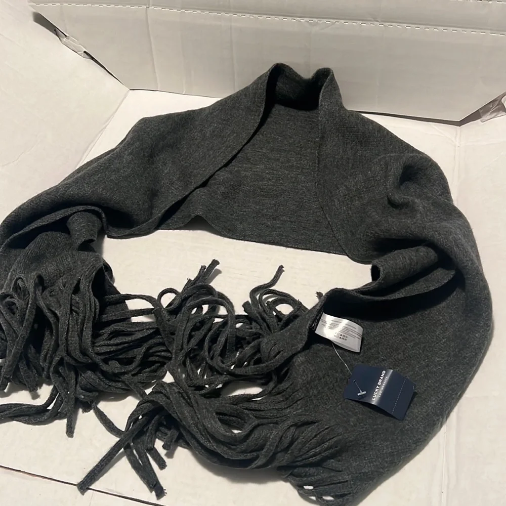 Lucky brand scarf